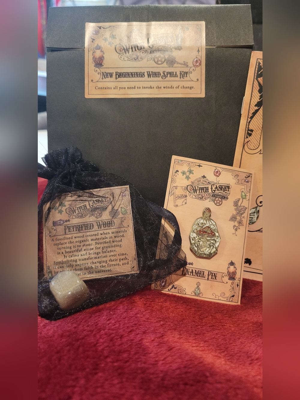Witch Casket April 2025 Box-Peculiar Oddities - Picture 2 of 3